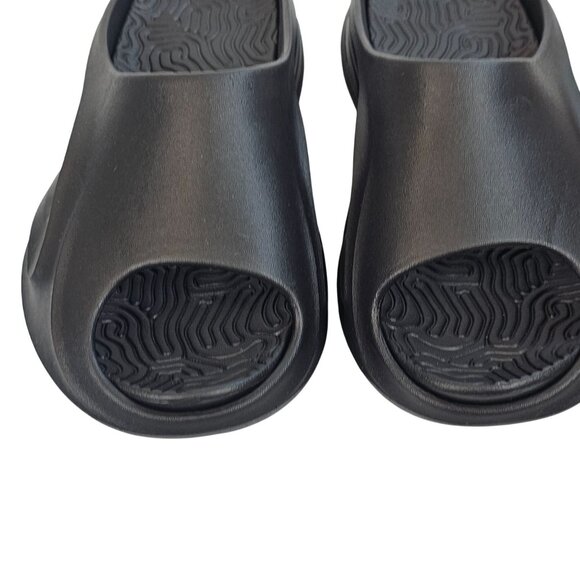 Pretty Little Things Womens 5/38 Black Cut Out Rubber Ribbed‎ Sole Slide Shoes - Picture 10 of 14